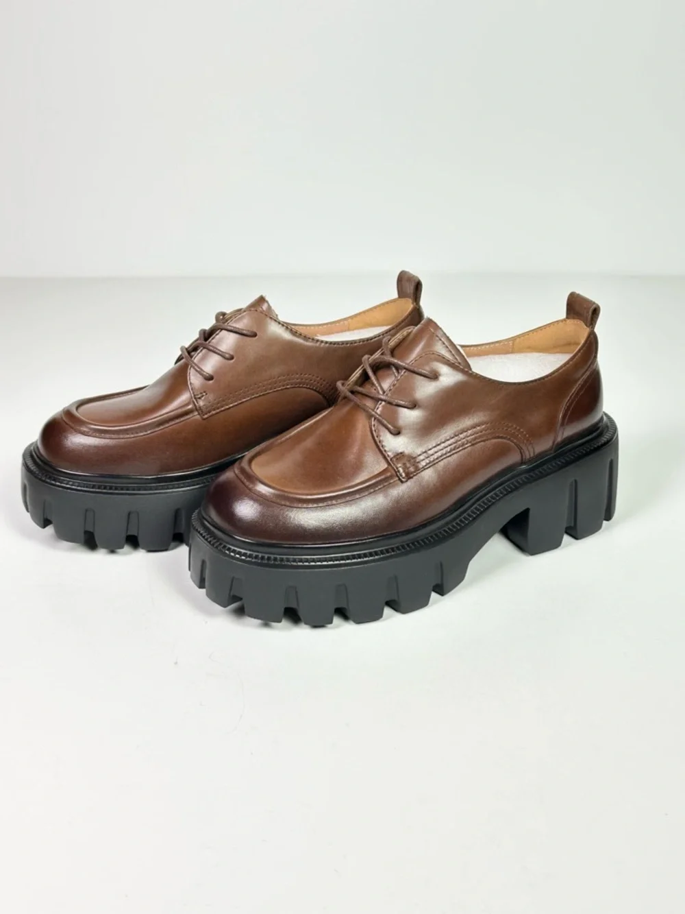 Beau Today Women’s Platform Brown Oxford Shoes  6.5 NEW IN BOX